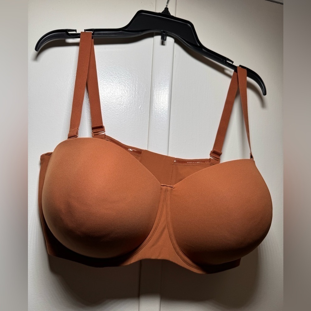 🧡 SKIMS Sculpting Bra NWOT Full Coverage Supportive Shapewear